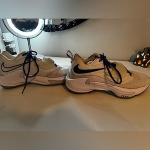 CUSTOM NIKE BASKETBALL SHOES